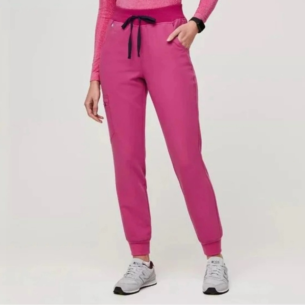 Figs electric orchid Zamora joggers size small